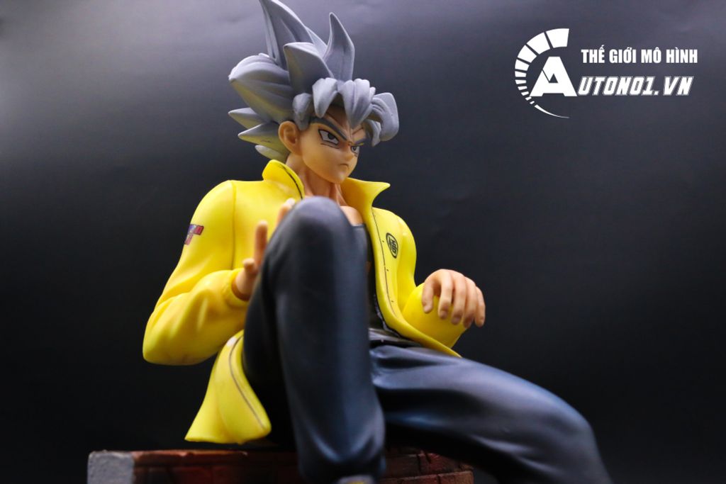 MÔ HÌNH NHÂN VẬT DRAGONBALL GOKU YAKUZA 25CM 7058