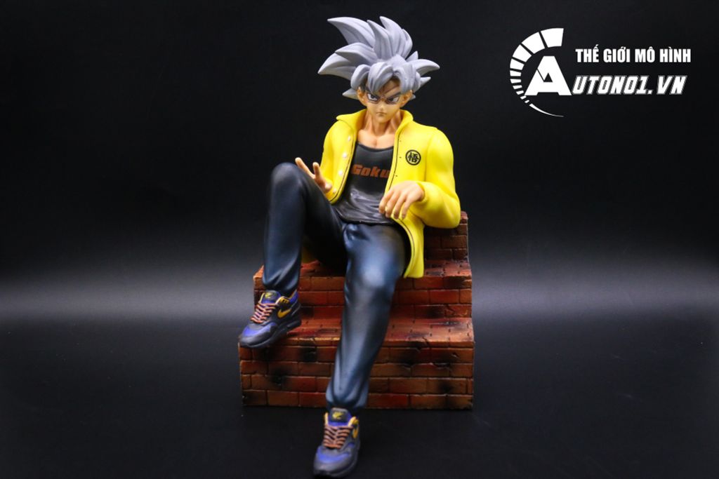 MÔ HÌNH NHÂN VẬT DRAGONBALL GOKU YAKUZA 25CM 7058