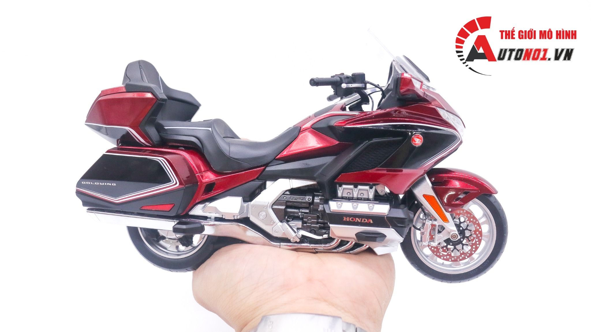  Mô hình xe Honda GL1800 Goldwing tour 1:12 LCD Models 8080 