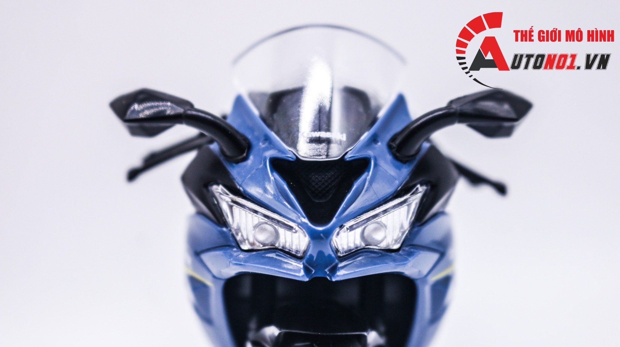  Mô hình xe Kawasaki Ninja ZX-6R 1:12 Makeda Model MT067 