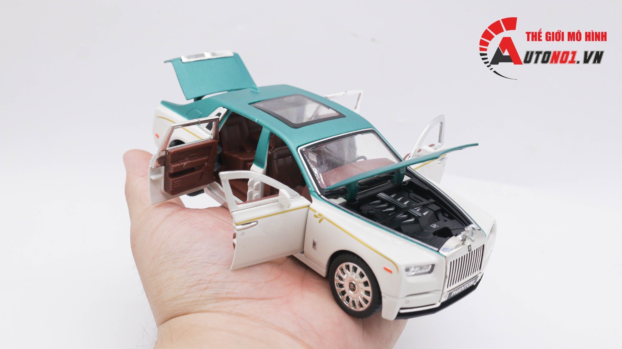 MÔ HÌNH XE ROLLS ROYCE PHANTOM GREEN WHITE 1:32 ALLOY 7887