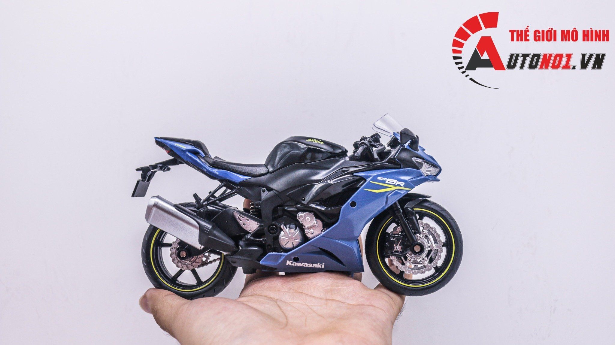  Mô hình xe Kawasaki Ninja ZX-6R 1:12 Makeda Model MT067 