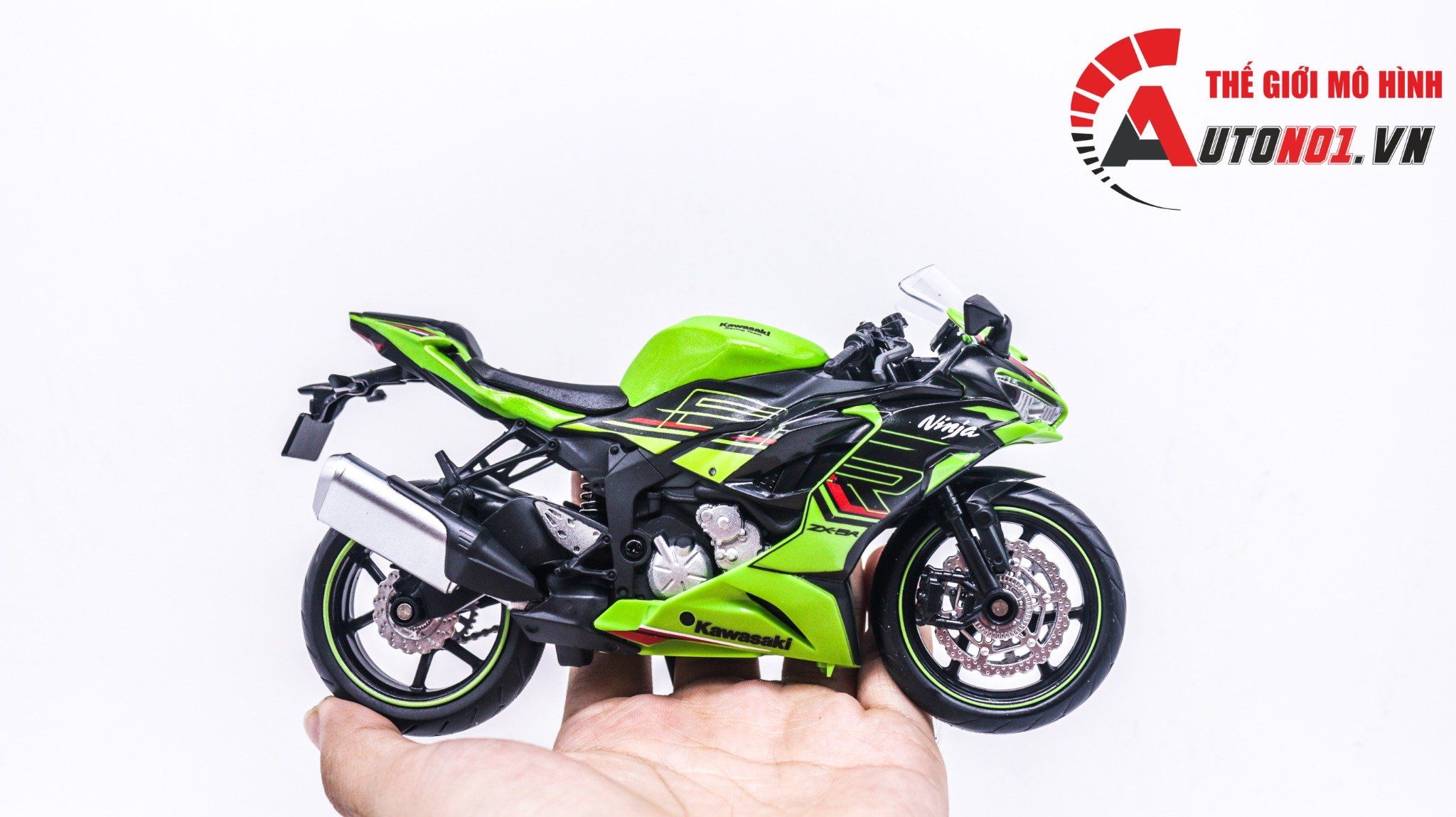  Mô hình xe Kawasaki Ninja ZX-6R 1:12 Makeda Model MT067 