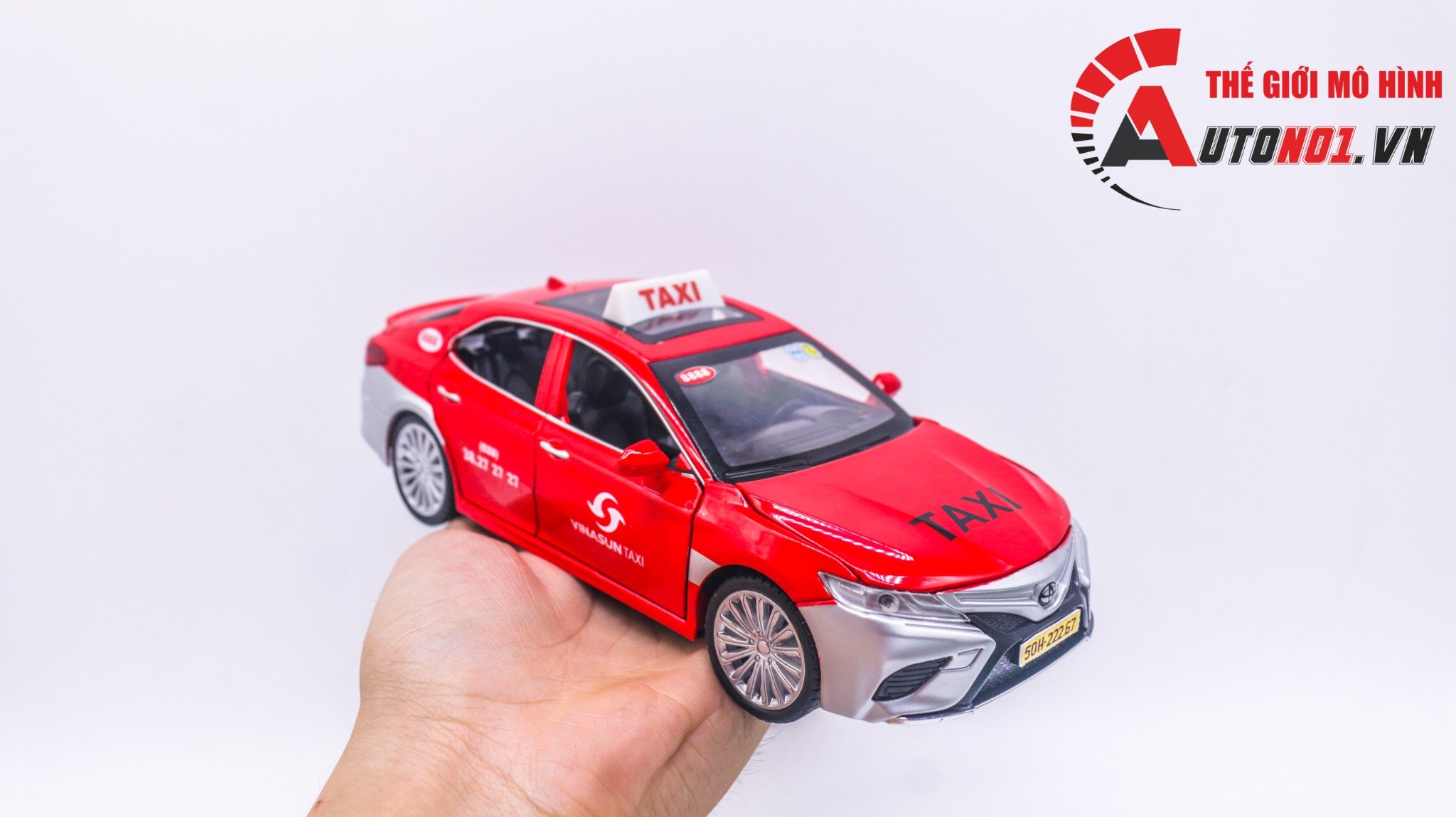  Mô hình xe độ dịch vụ Toyota Camry độ Taxi Vinasun đỏ tỉ lệ 1:24 CheZhi OT378 