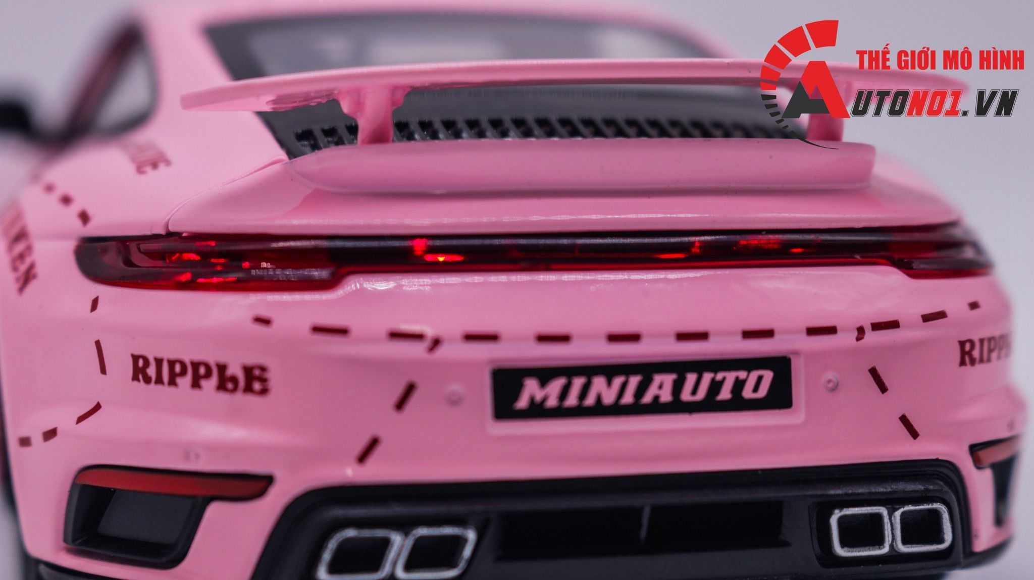  Mô hình xe Porsche 911 Turbo S 1:24 Miniauto OT338 