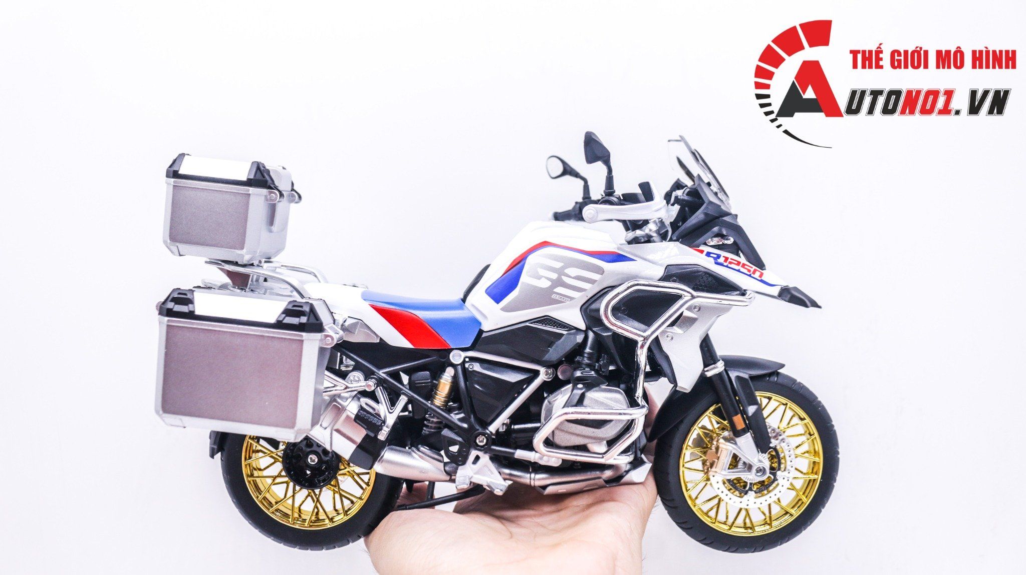  Mô hình moto BMW R 1250 GS ADV tỉ lệ 1:9 Huayi Alloy MT069 