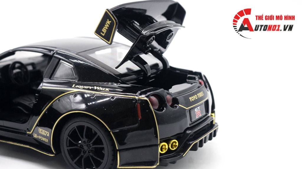 MÔ HÌNH XE NISSAN GTR TỈ LỆ 1:24 ALLOY MODEL 8039