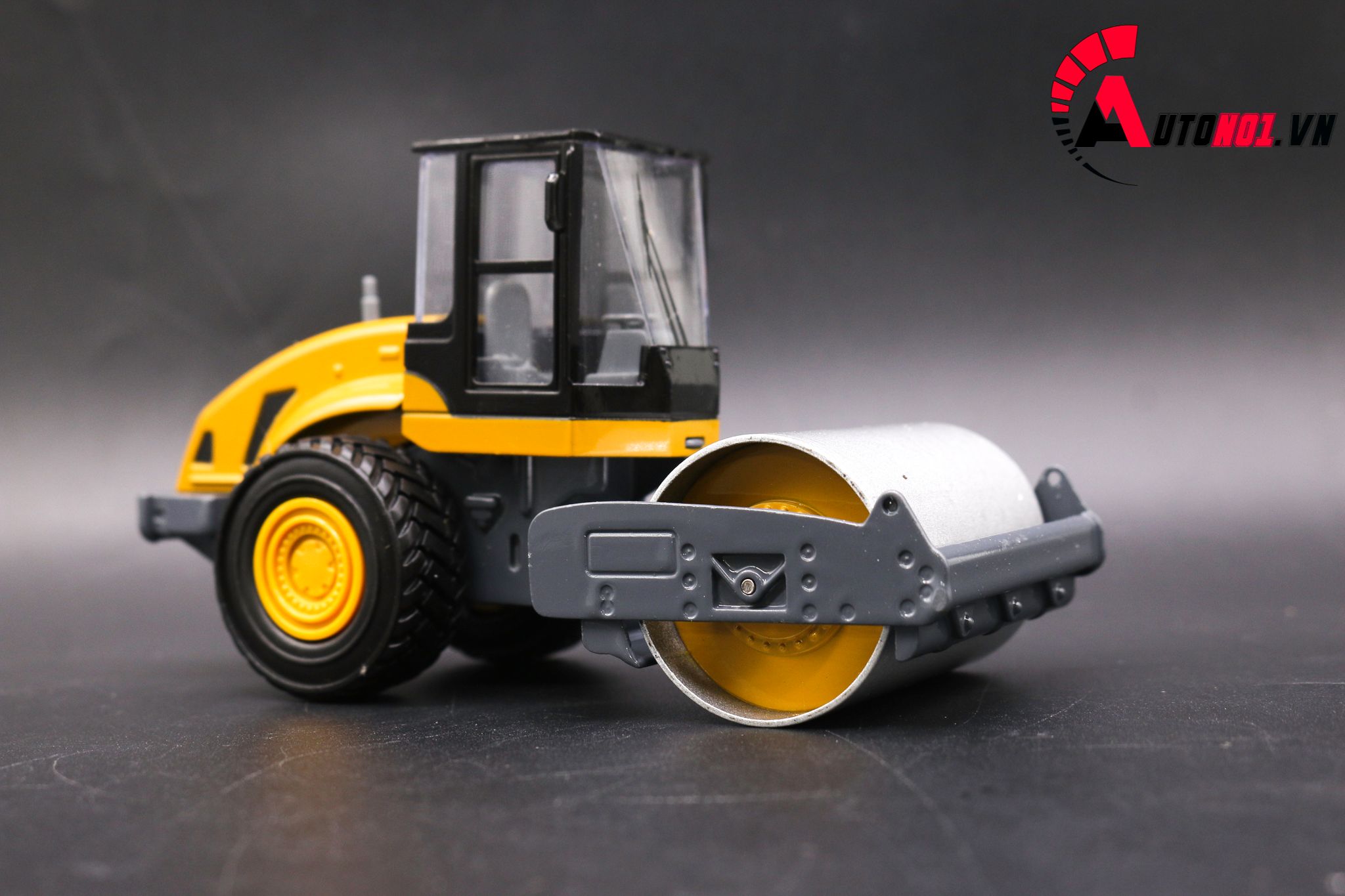  Mô hình xe lu tráng nhựa yellow 1:25 hytruck 7599 