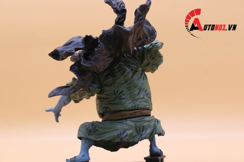 MÔ HÌNH NHÂN VẬT ONE PIECE JINBE 18CM 6311