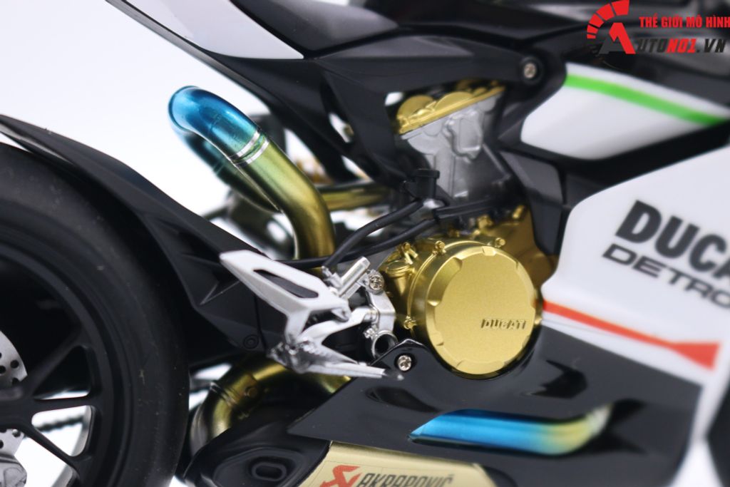 MÔ HÌNH SIÊU XE DUCATI 1199 PANIGALE CUSTOM DECAL 1:12 TAMIYA D029