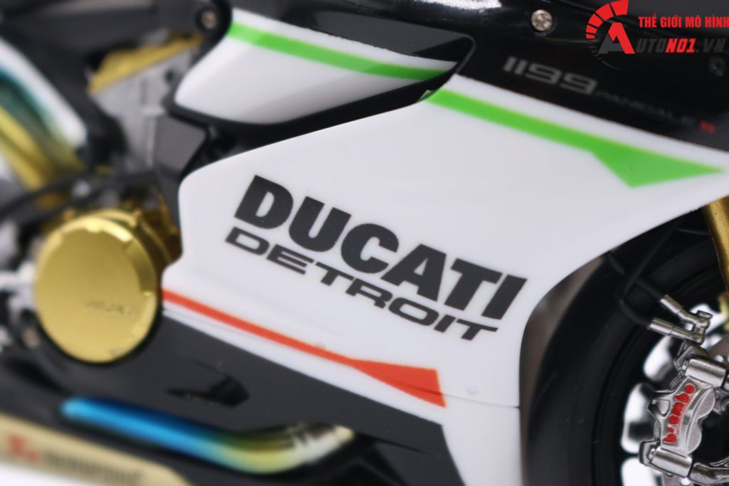 MÔ HÌNH SIÊU XE DUCATI 1199 PANIGALE CUSTOM DECAL 1:12 TAMIYA D029