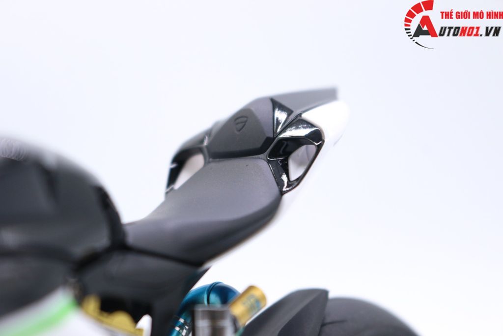 MÔ HÌNH SIÊU XE DUCATI 1199 PANIGALE CUSTOM DECAL 1:12 TAMIYA D029