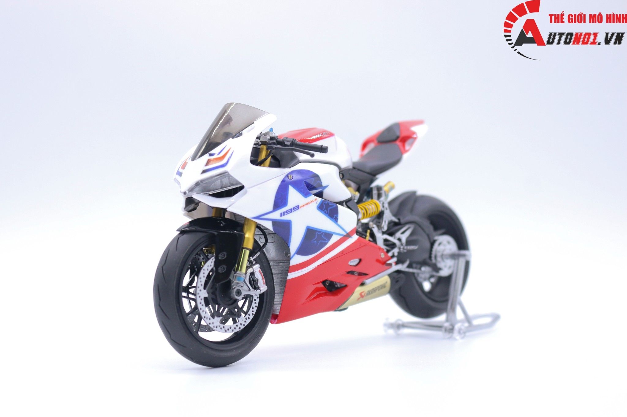  Mô hình xe cao cấp Ducati 1199 Panigale Custom Decal Nicky Hayden 69 1:12 Tamiya D065 