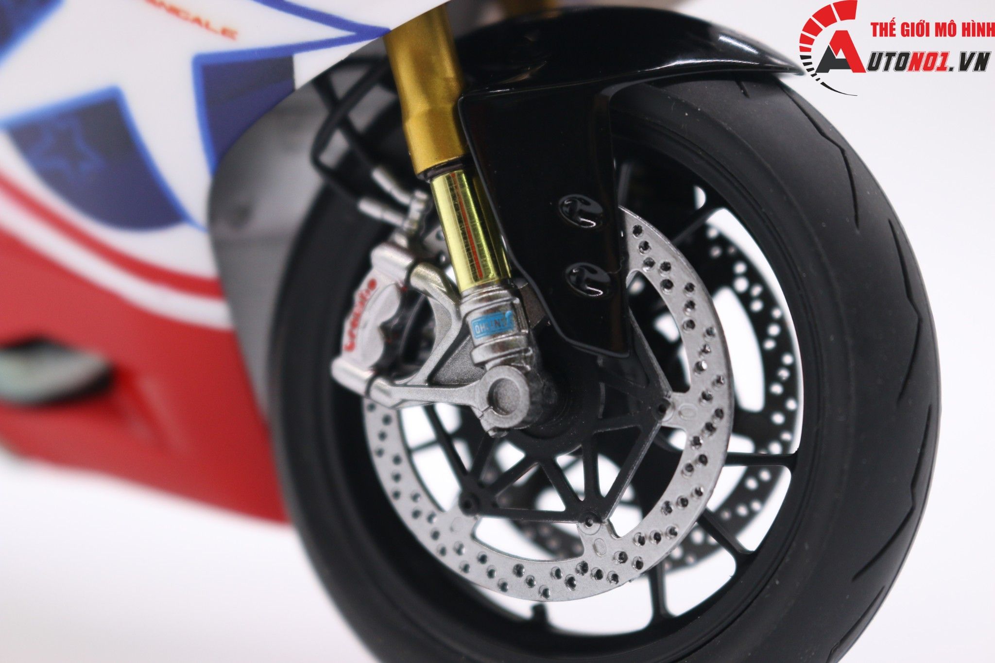  Mô hình xe cao cấp Ducati 1199 Panigale Custom Decal Nicky Hayden 69 1:12 Tamiya D065 