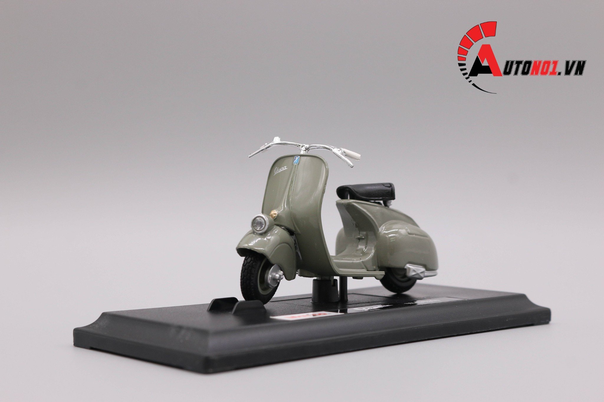 MÔ HÌNH VESPA 98 1946 1:18 MAISTO