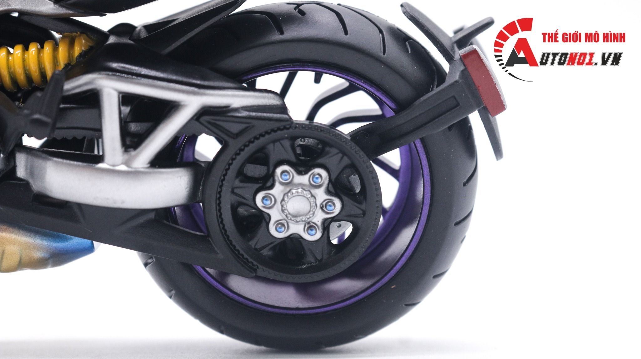  Mô hình xe độ Ducati Xdiavel S purple tỉ lệ 1:12 Autono1 Maisto D231B 