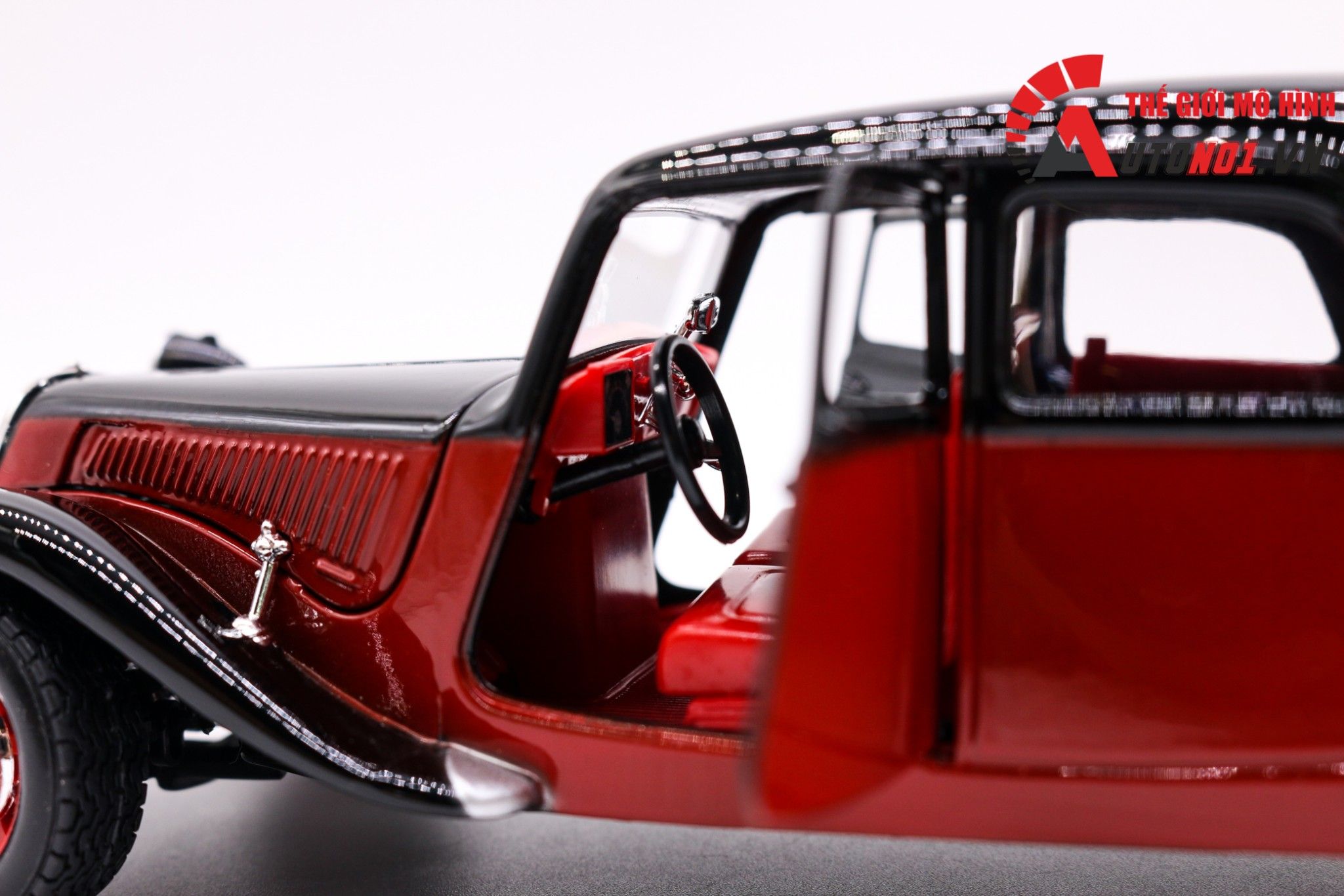  Mô hình Citroen 15 CV TA 1938 red black tỉ lệ 1:24 Bburago OT152 