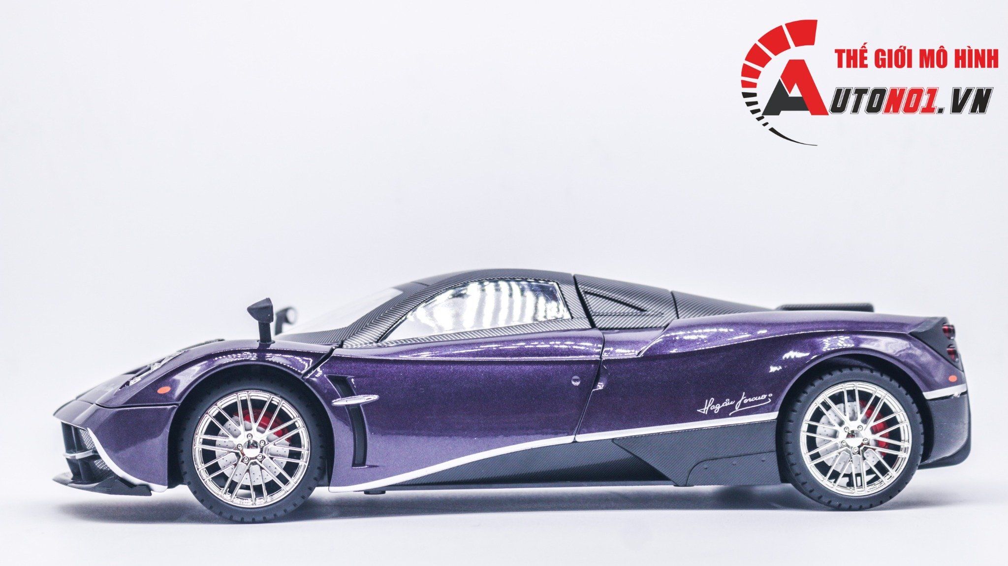  Mô hình xe Pagani Huayra đánh lái được full kính full open tỉ lệ 1:18 Chezhi OT393 