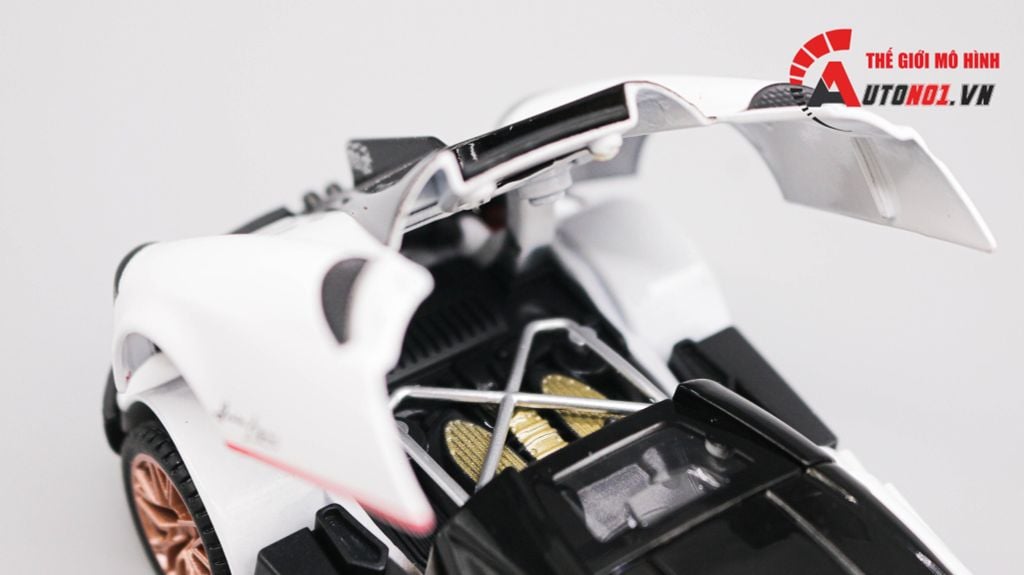 MÔ HÌNH XE PAGANI HUAYRA DINASTIA WHITE 1:32 ALLOY 7905