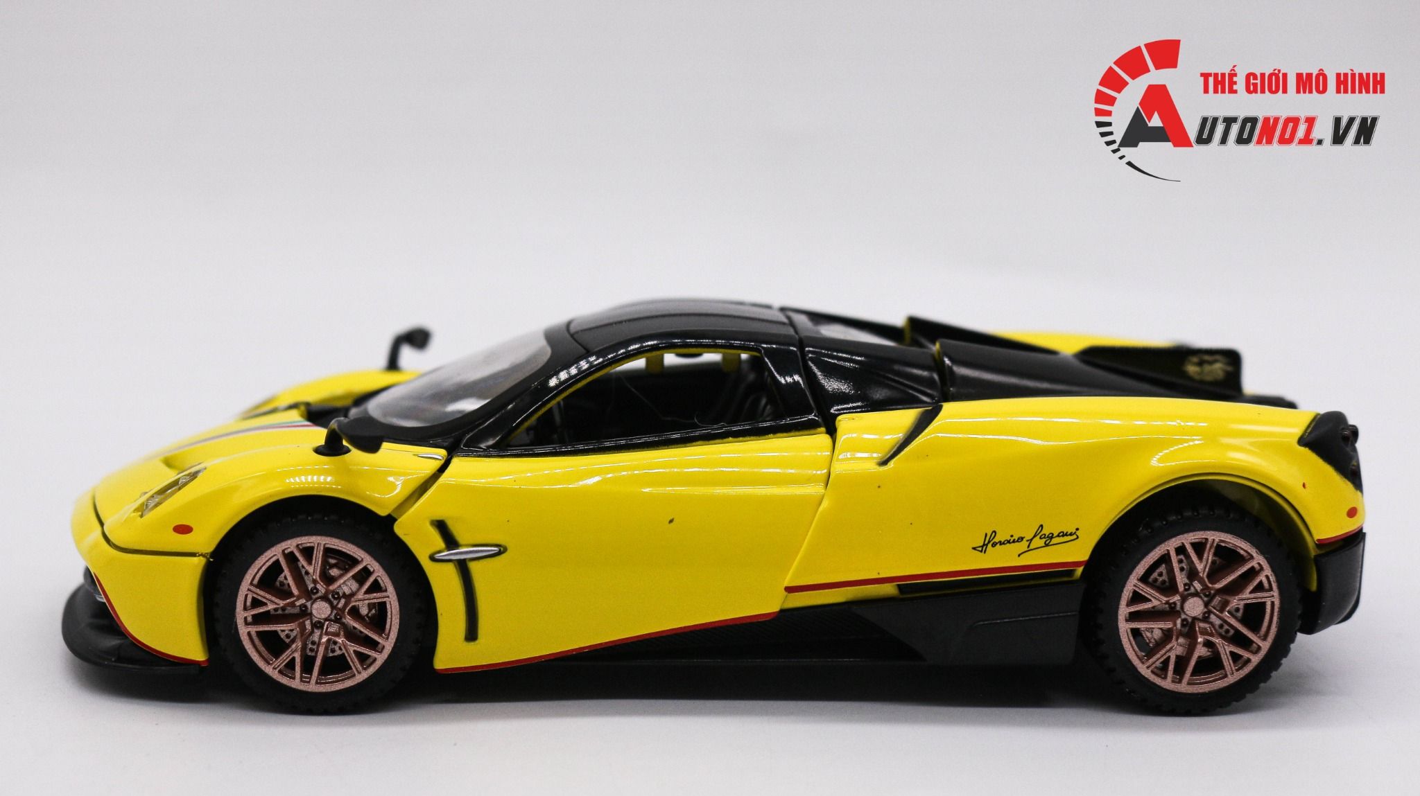  Mô hình xe Pagani Huayra Dinastia 1:32 Alloy Model 7906 