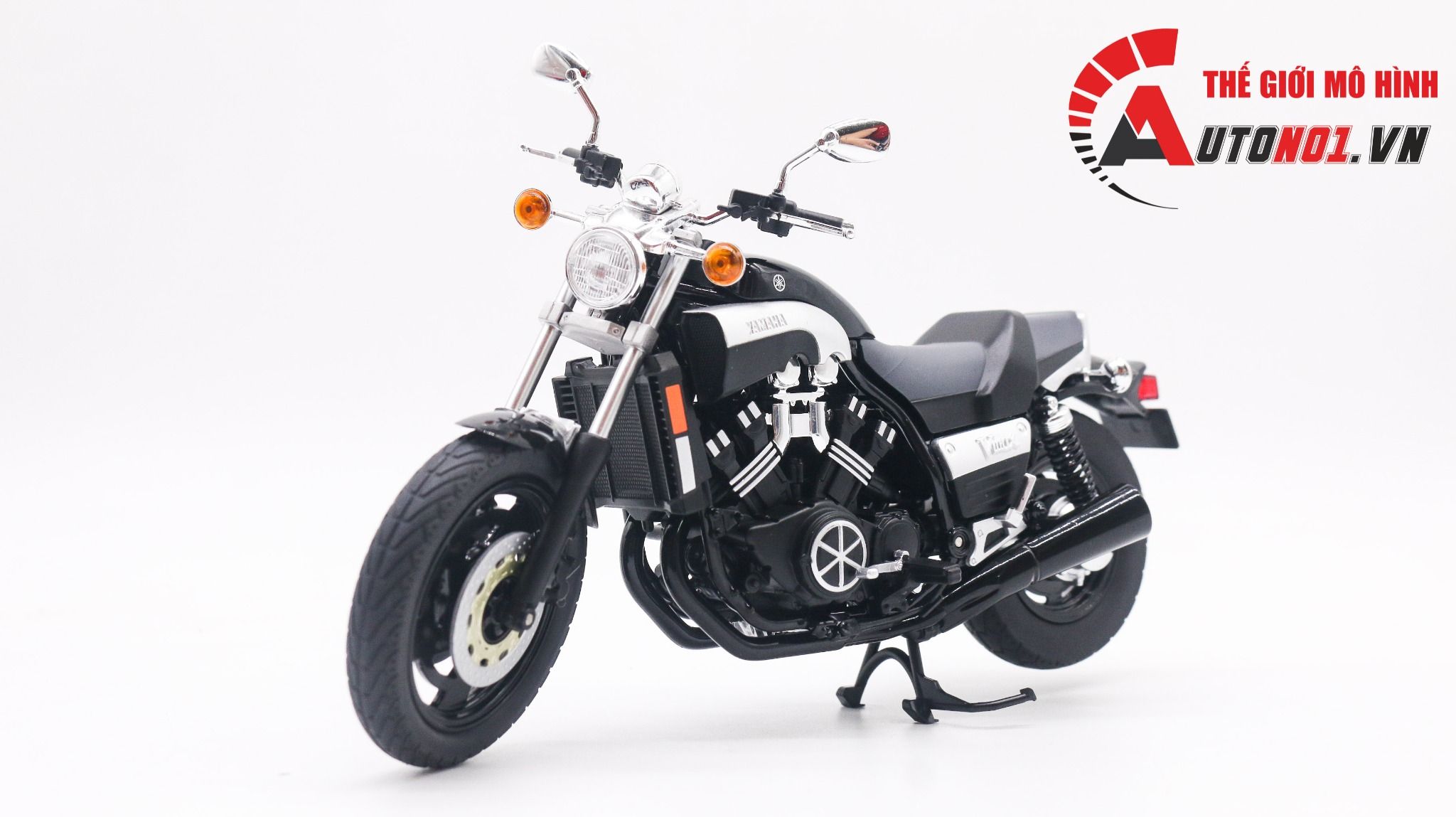  Mô hình xe Yamaha VMax 1:12 Aoshima 8042 