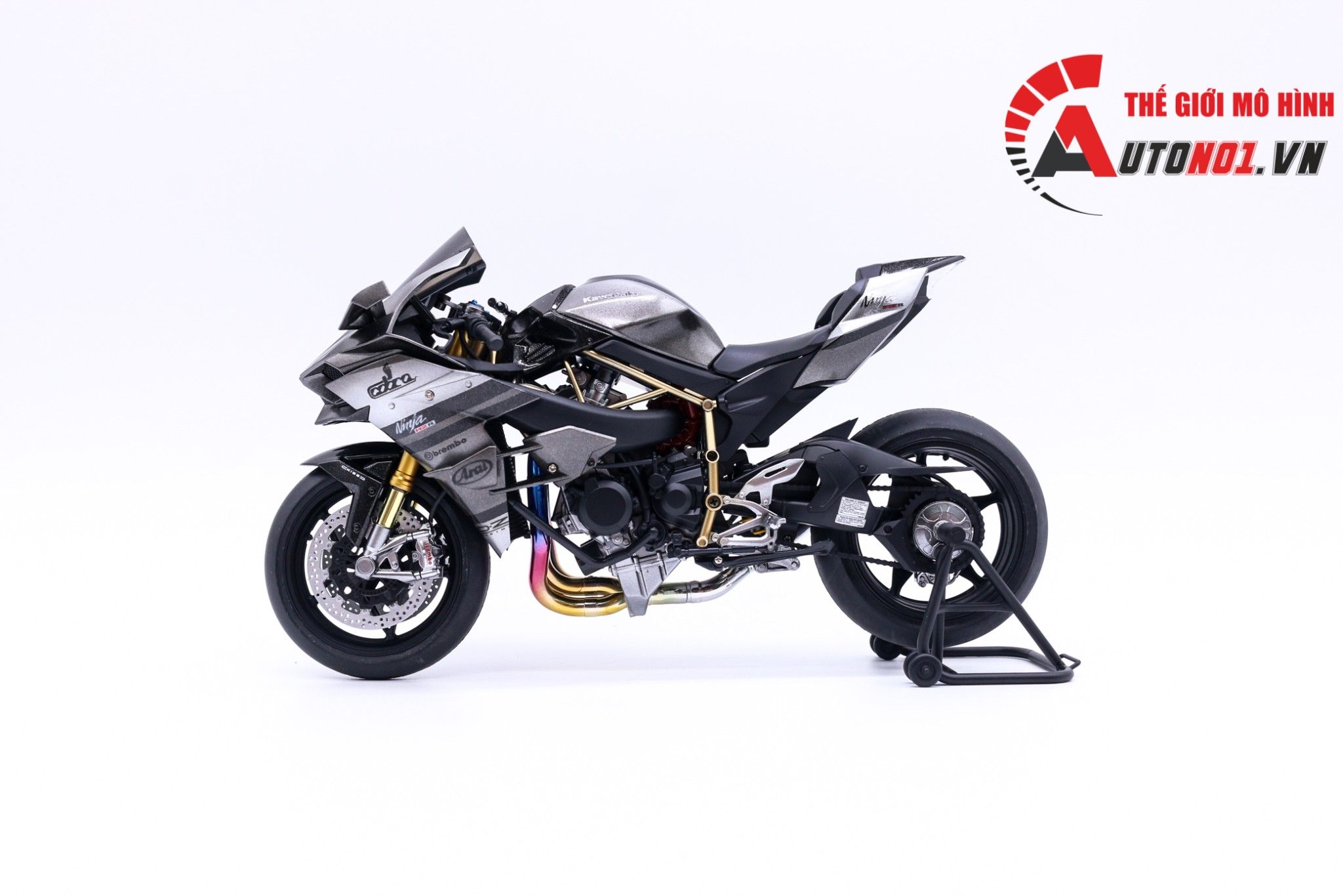  Mô hình xe cao cấp Kawasaki H2r Custom Black Silver 1:12 Tamiya D084 