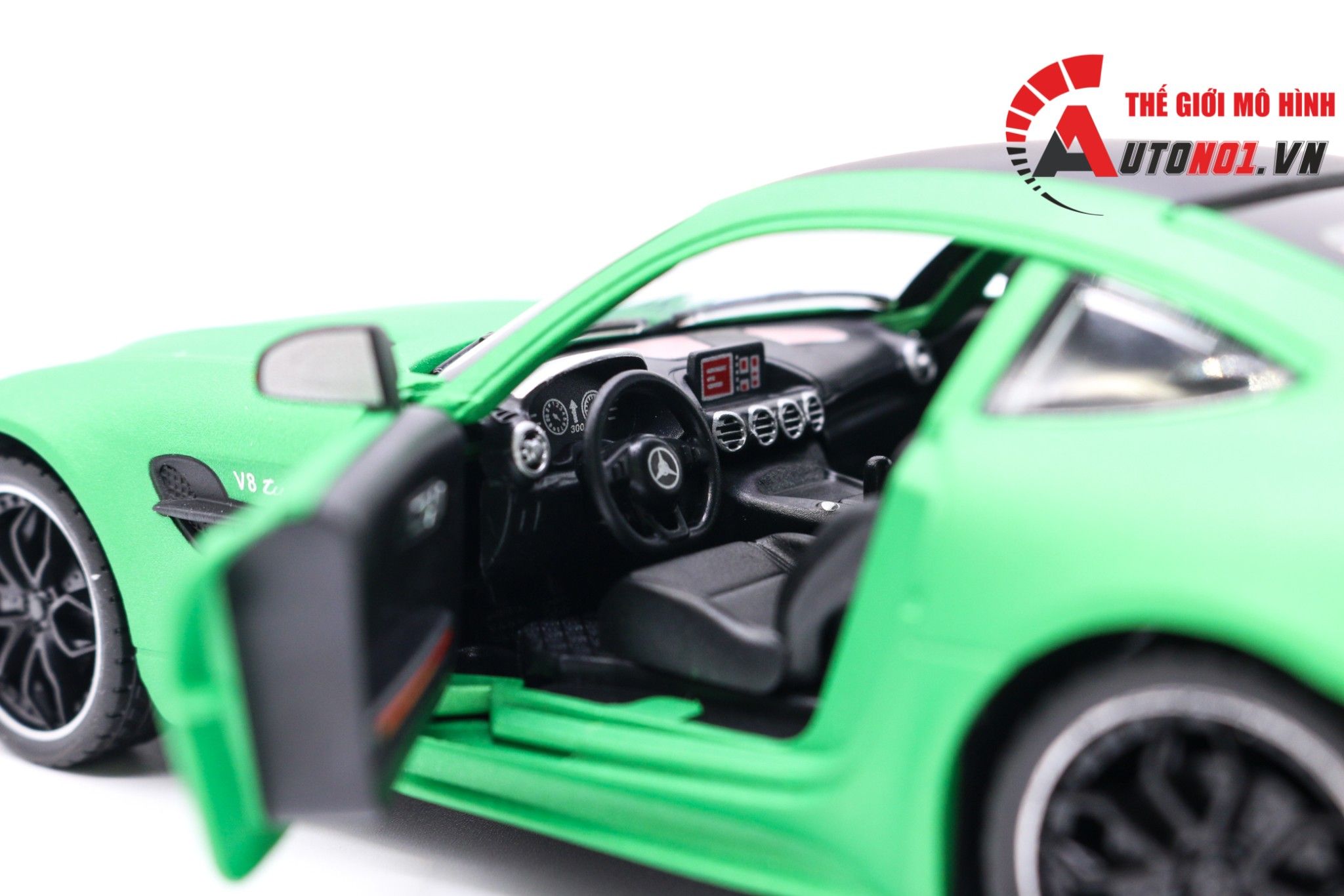  Mô hình xe Mercedes Amg Gt-R 1:24 Chezhi OT412 