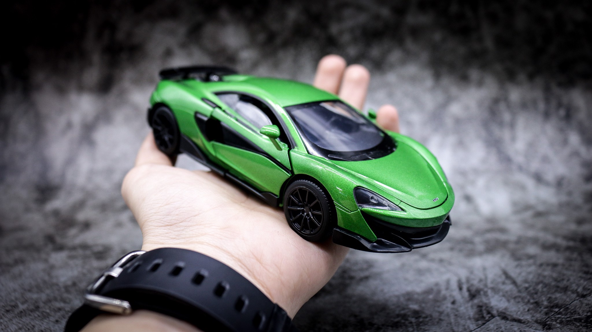  Mô hình xe Mclaren 600lt Green 1:32 Jackiekim 6570 