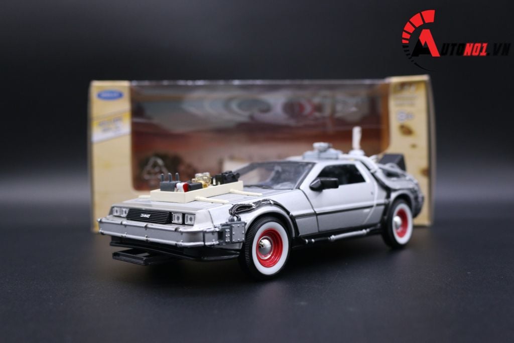 MÔ HÌNH XE DMC BACK TO THE FUTURE III 1:24 WELLY 2519