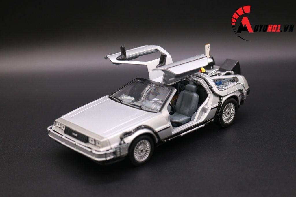 MÔ HÌNH XE DMC BACK TO THE FUTURE II 1:24 WELLY 2478