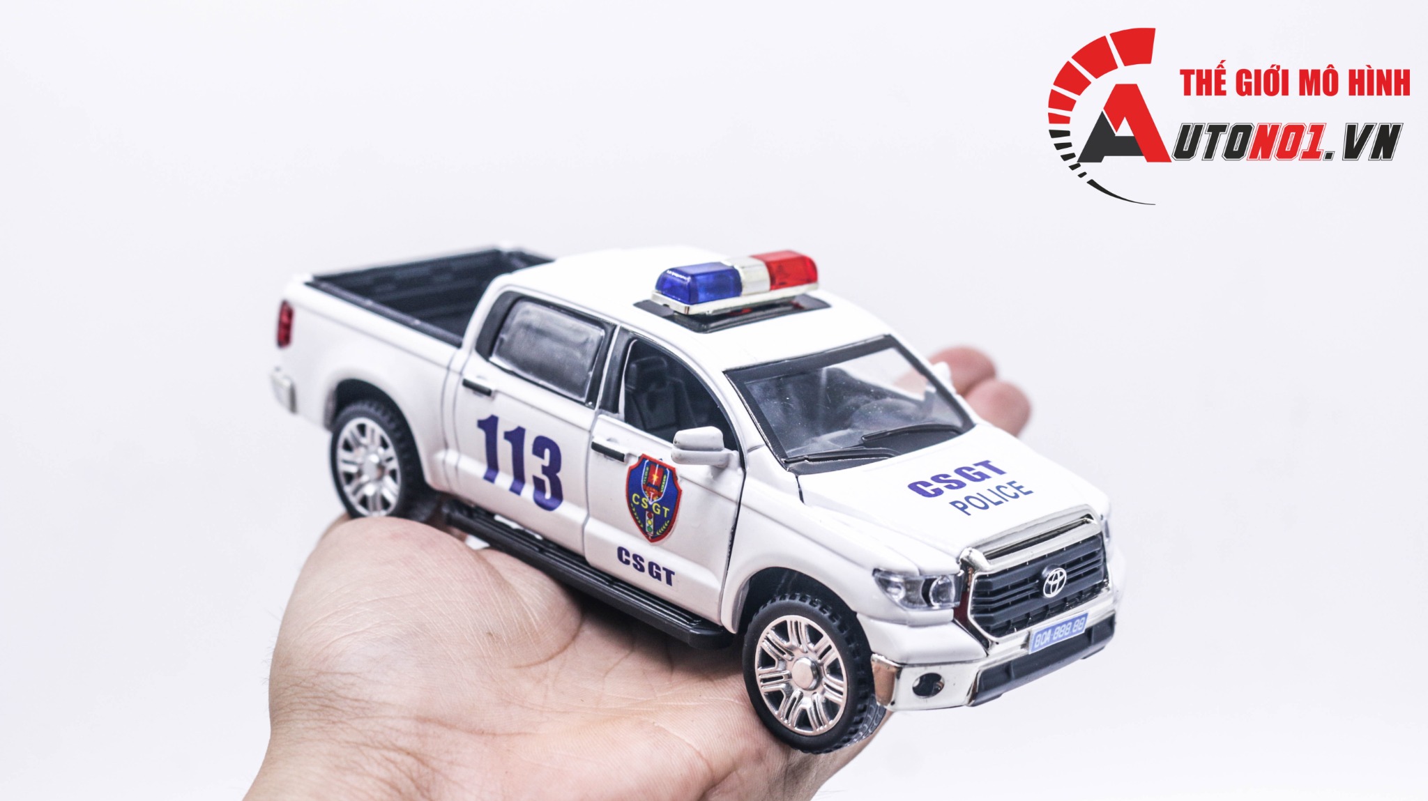  Mô hình xe bán tải độ CSGT cảnh sát giao thông Toyota Tundra TRD 4x4 1:32 Autono1 Henteng model OT228 