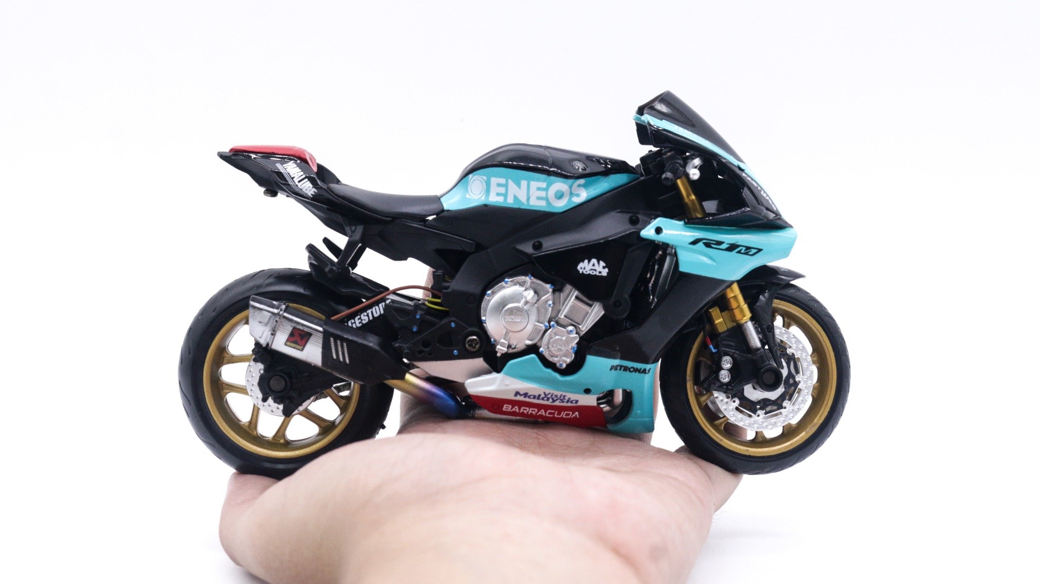  Mô hình xe độ Yamaha R1m Petronas race độ pô Akrapovic 1:12 Autono1 MSZ D028M 