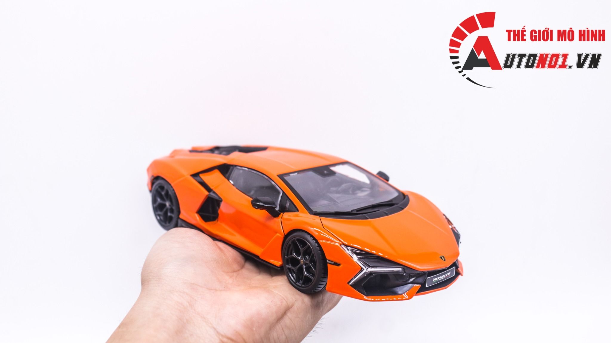 Mô hình Lamborghini Revuelto Hybrid tỉ lệ 1:24 Bburago 18-21106 OT425 