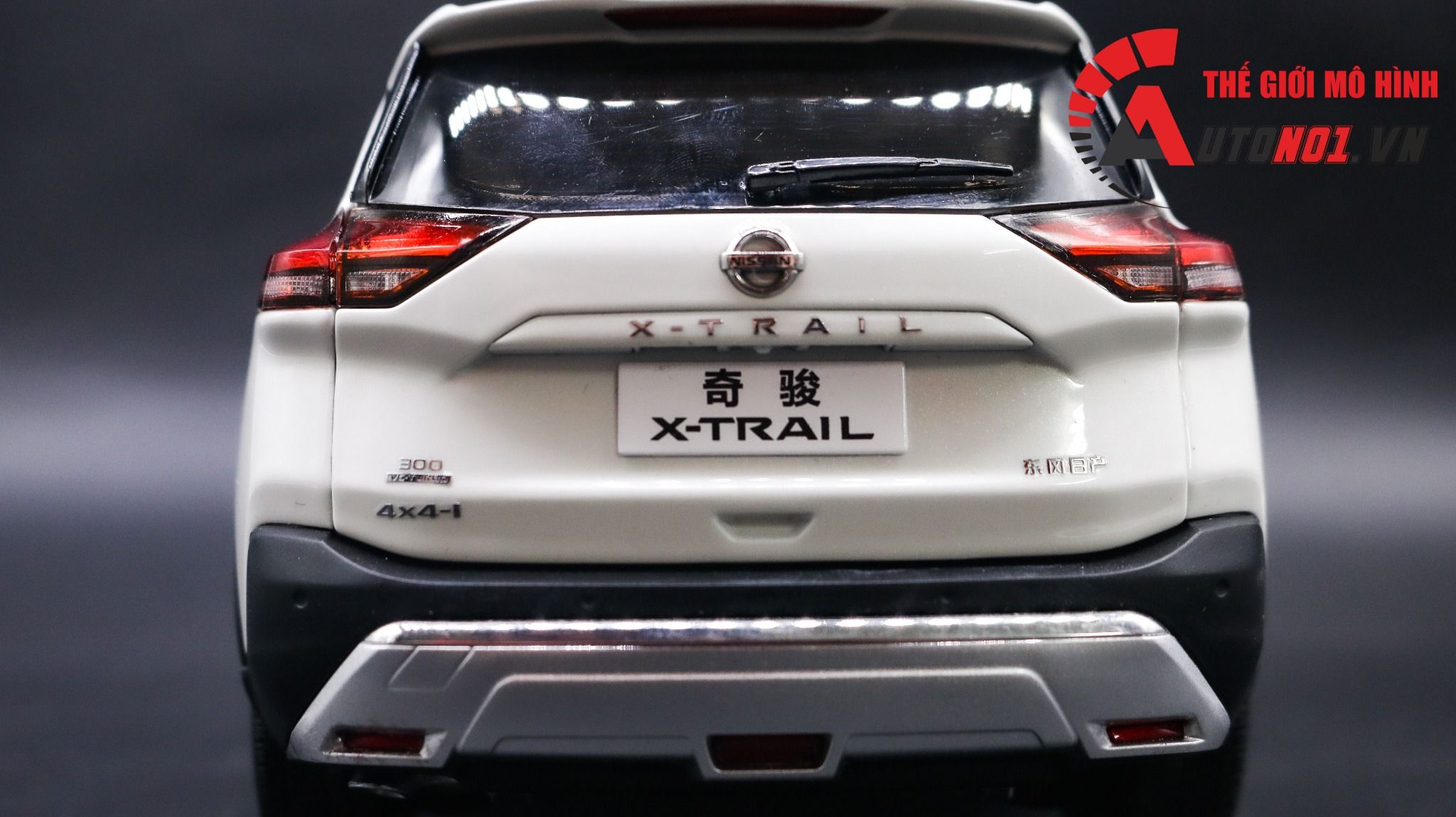  Mô hình xe Nissan X Trail 2021 tỉ Lệ 1:18 Paudi 8069 