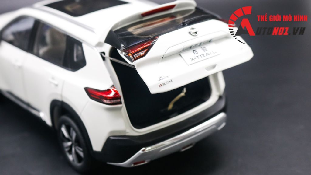 MÔ HÌNH XE NISSAN X TRAIL 2021 TỈ LỆ 1:18 PAUDI 8069