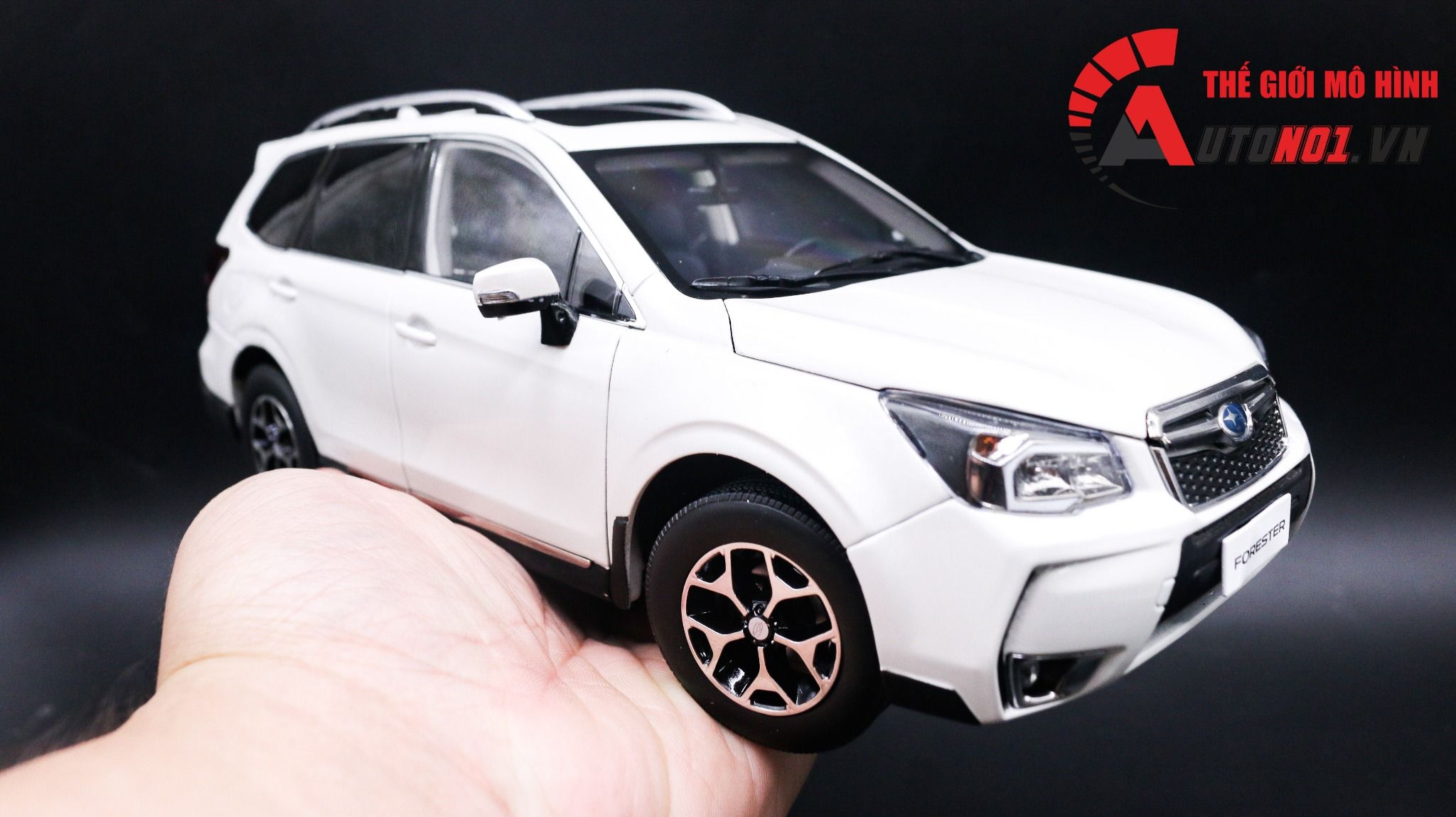  Mô hình xe Subaru Forester 2021 1:18 Paudi 8066 