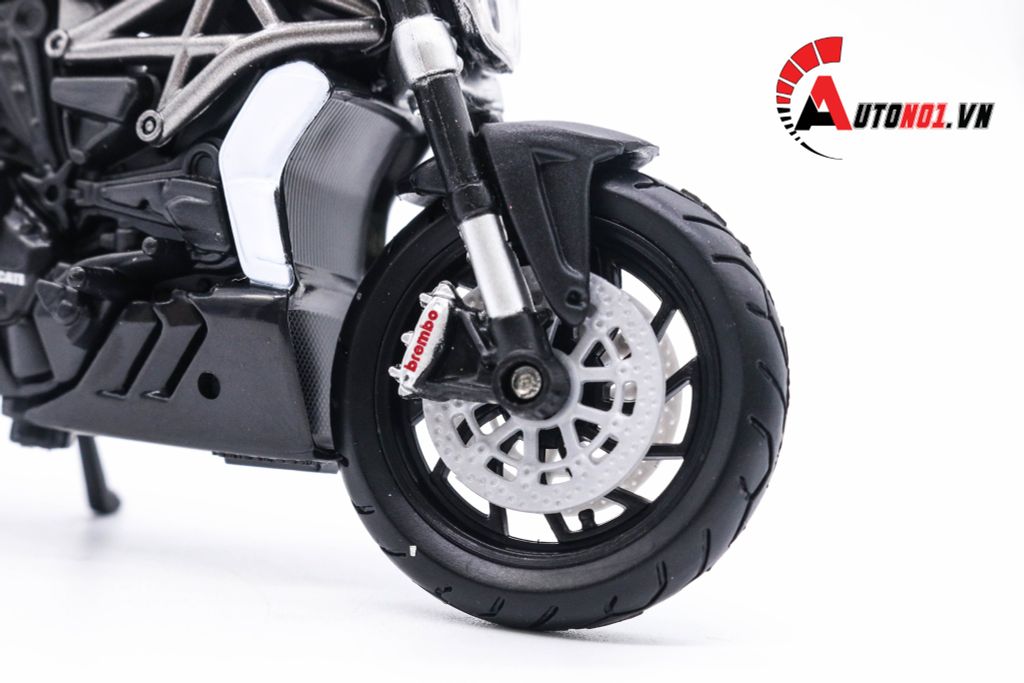 MÔ HÌNH XE DUCATI XDIAVEL S 1:18 BBURAGO 5887