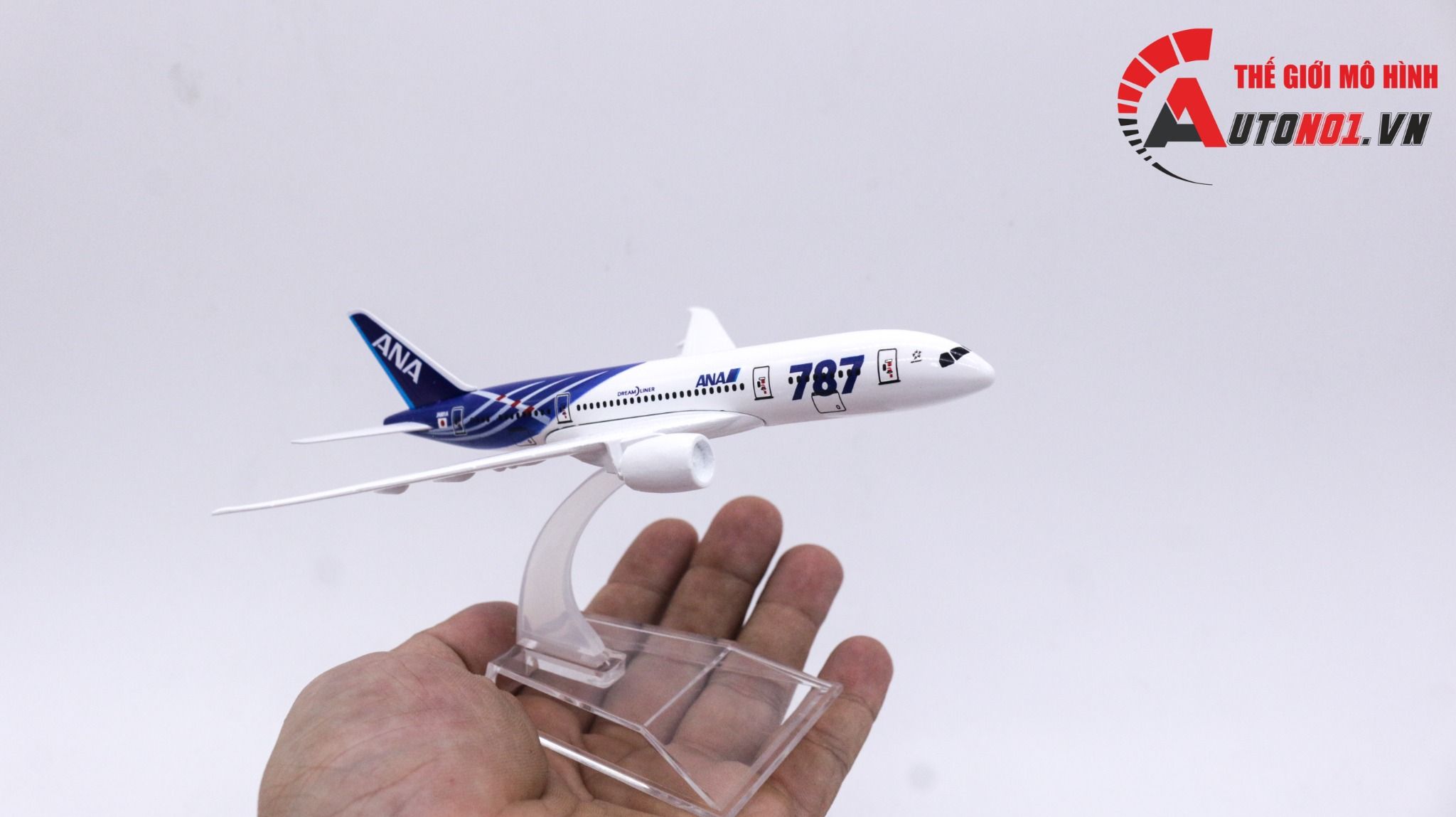  Mô hình máy bay Nhật Bản All Nippon Airways ANA Boeing B787 16cm MB16079 