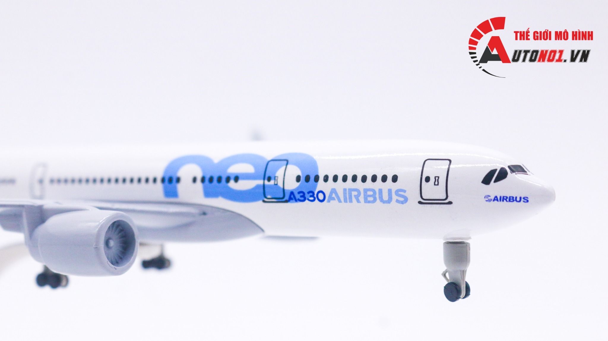  Mô hình máy bay USA Airbus A330 neo 20cm MB20048 