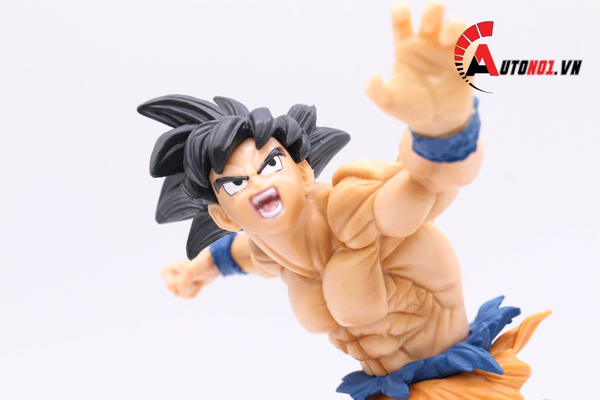  MÔ HÌNH NHÂN VẬT DRAGON BALL GOKU 18CM 6381 