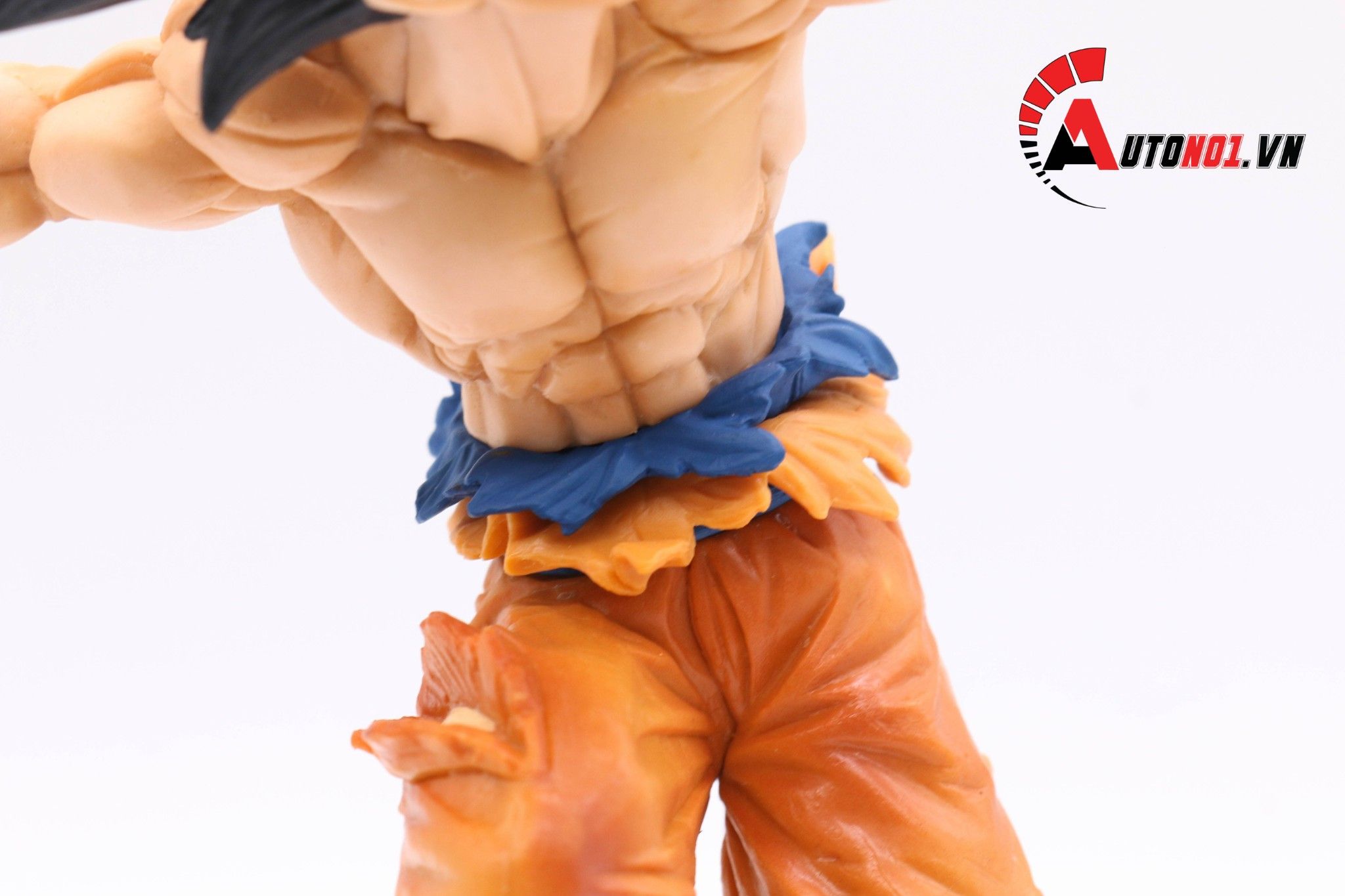  MÔ HÌNH NHÂN VẬT DRAGON BALL GOKU 18CM 6381 