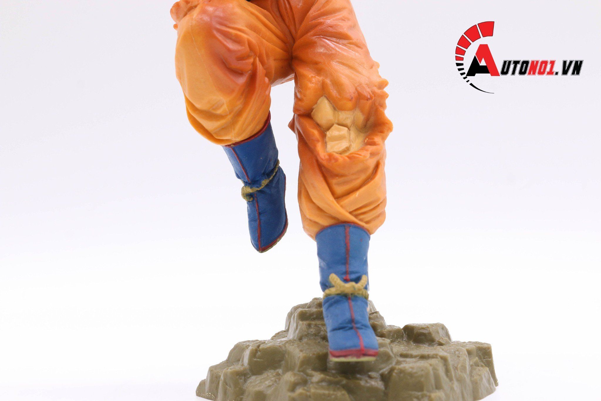  MÔ HÌNH NHÂN VẬT DRAGON BALL GOKU 18CM 6381 