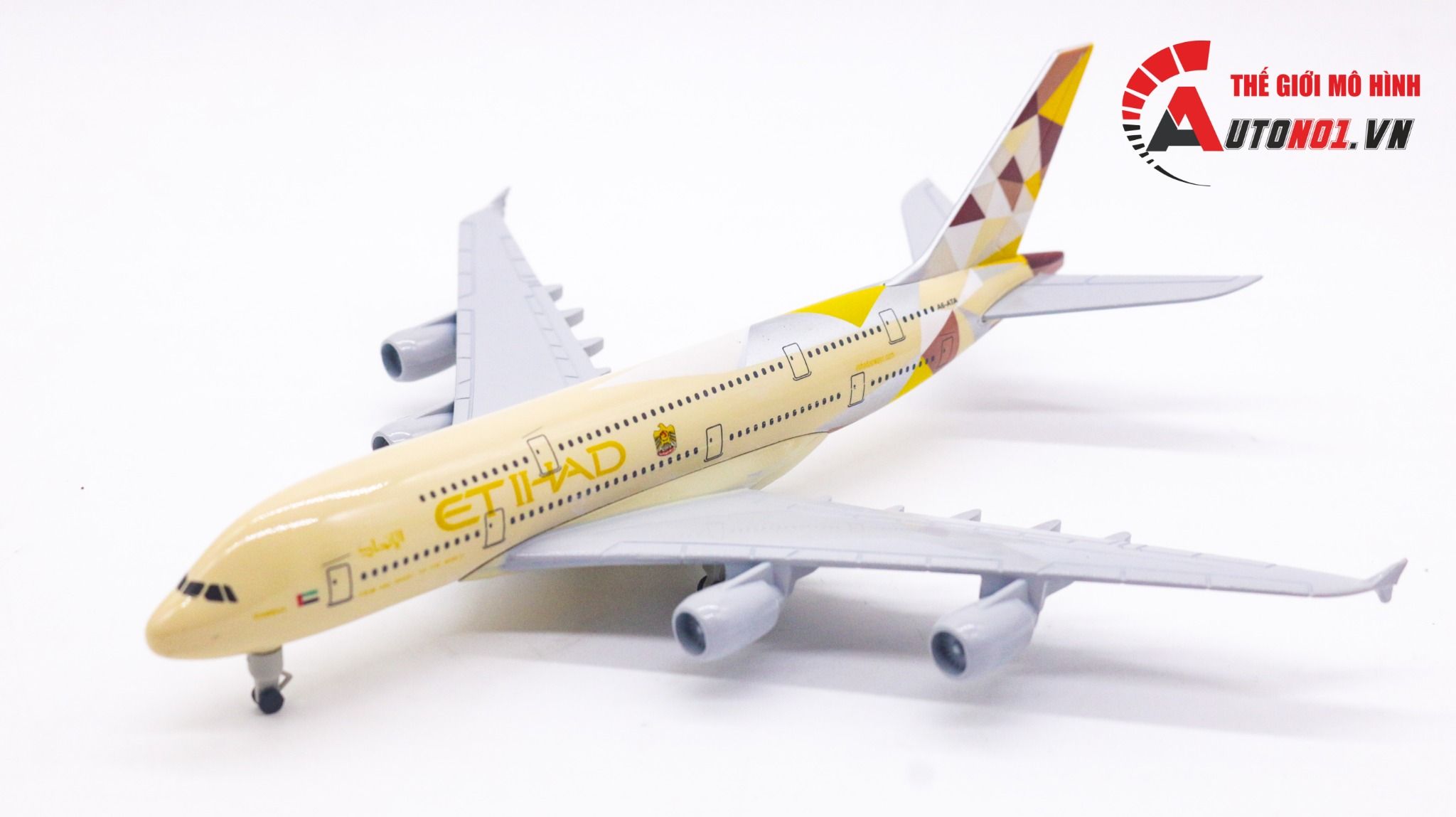  Mô hình máy bay Abu Dhab Ả Rập Etihad Airbus A380 có bánh xe 20cm MB20051 