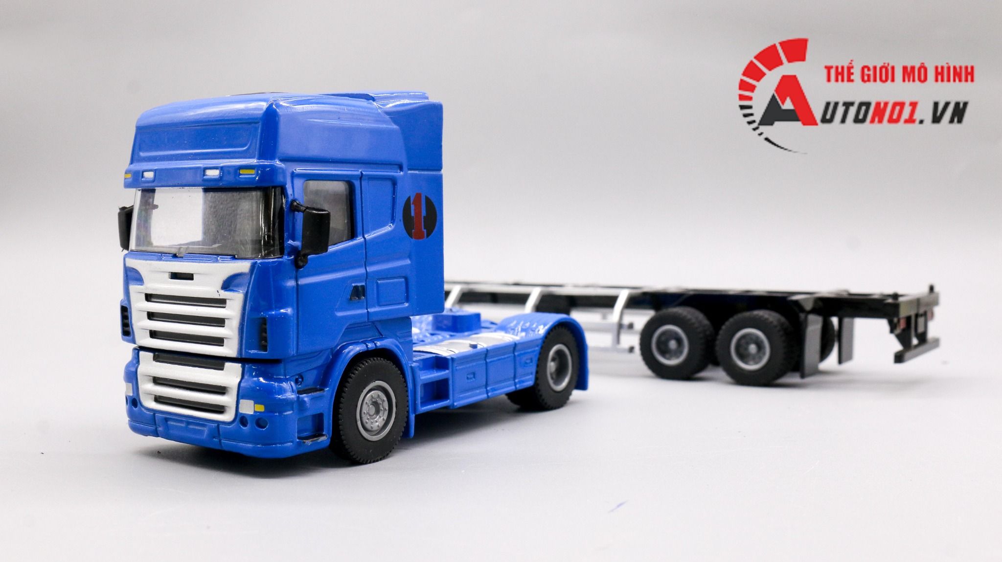  Mô hình xe tải container chở thùng lạnh blue 1:50 huayi alloy 7915 