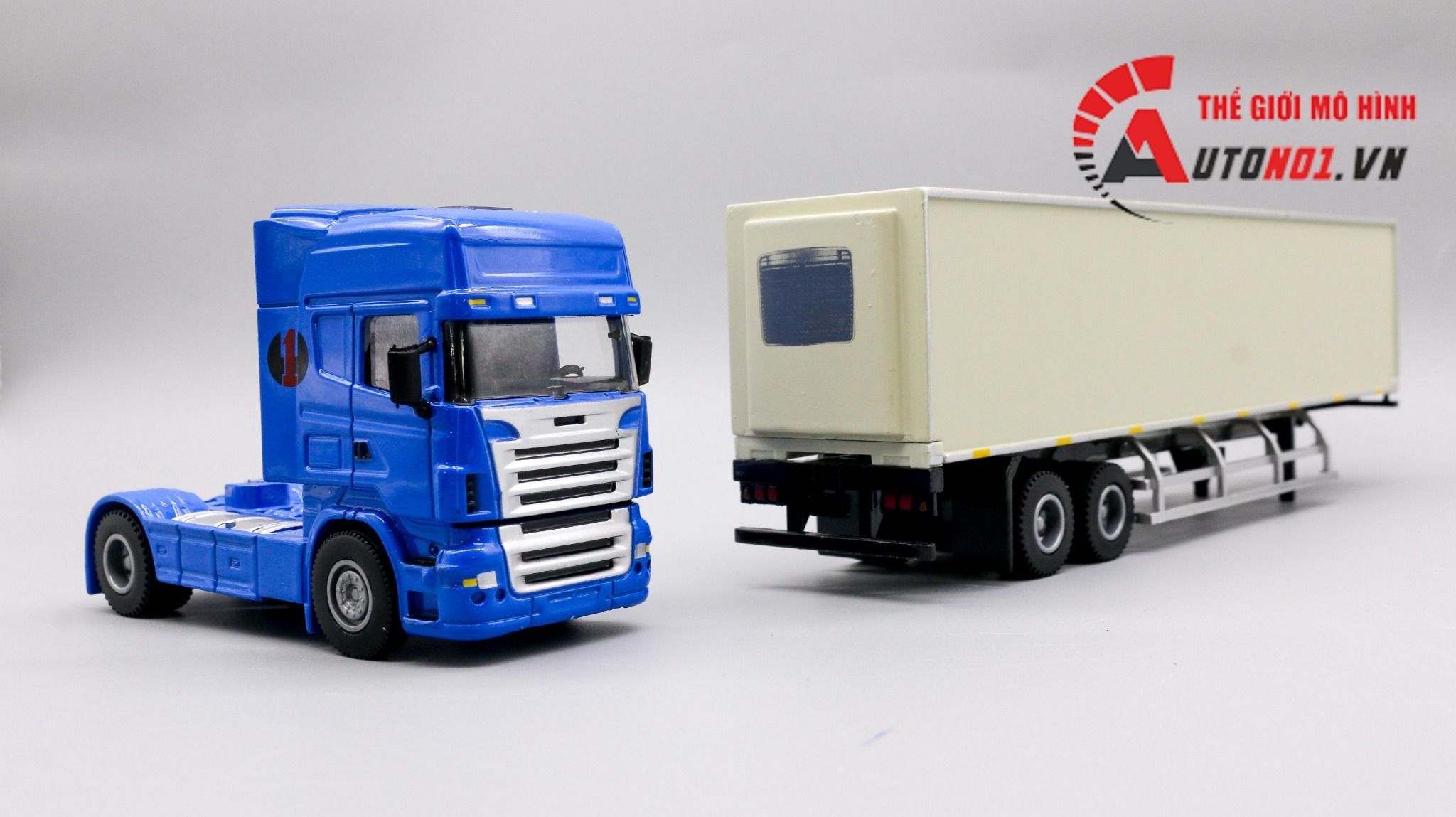  Mô hình xe tải container chở thùng lạnh blue 1:50 huayi alloy 7915 