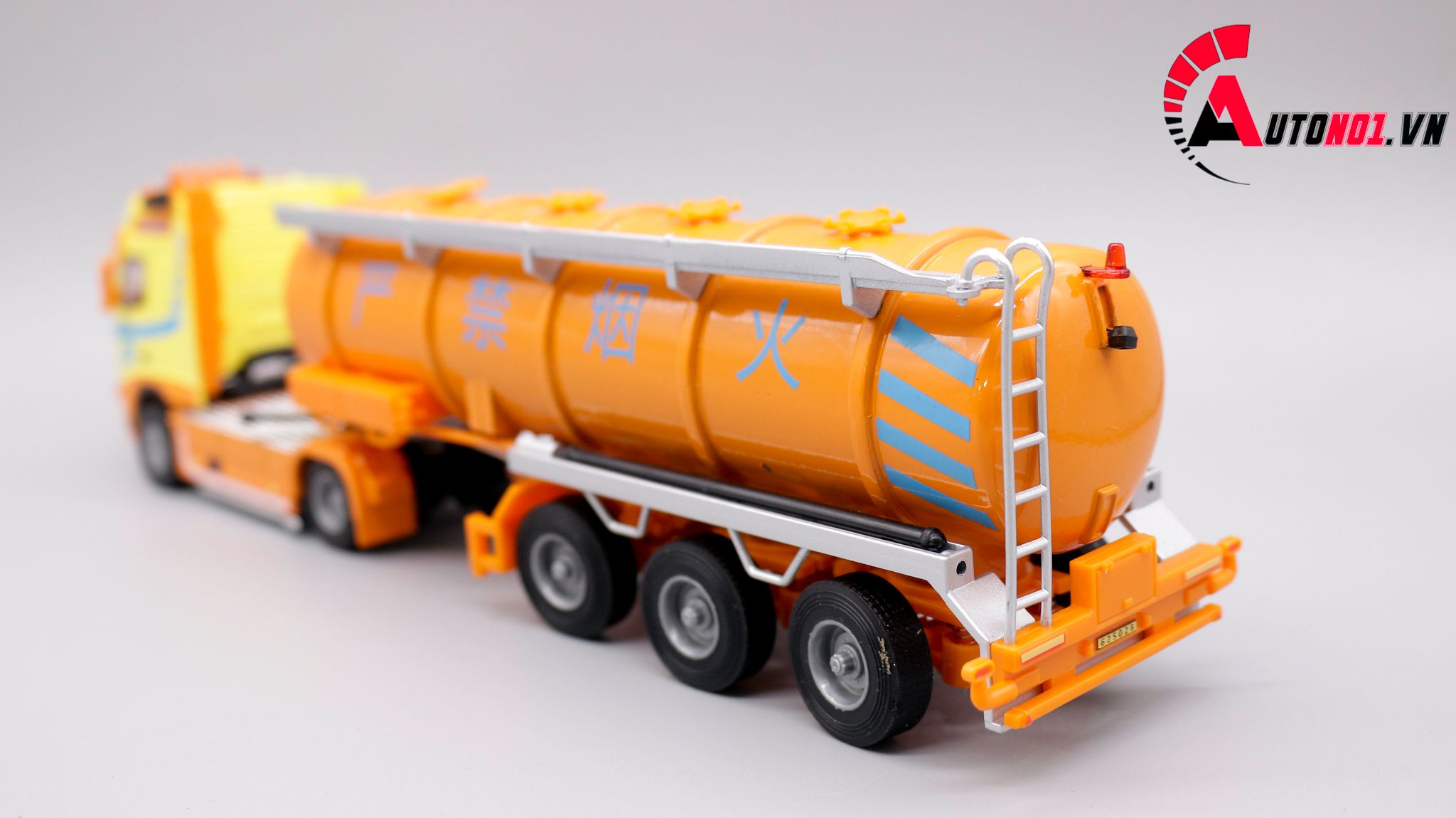  Mô hình xe chở dầu orange 1:50 kaidiwei 7632 