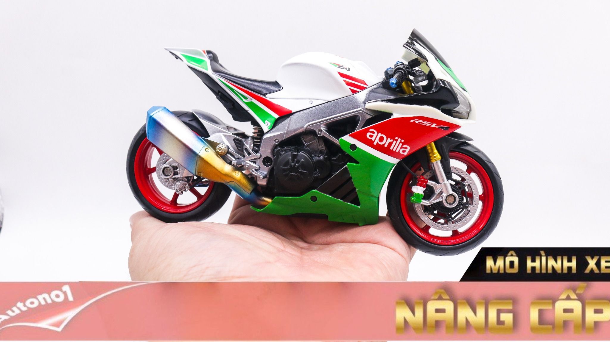  Mô hình xe độ Aprilia Rsv4 sơn mâm - pô titan tỉ lệ 1:12 Autono1 D444 