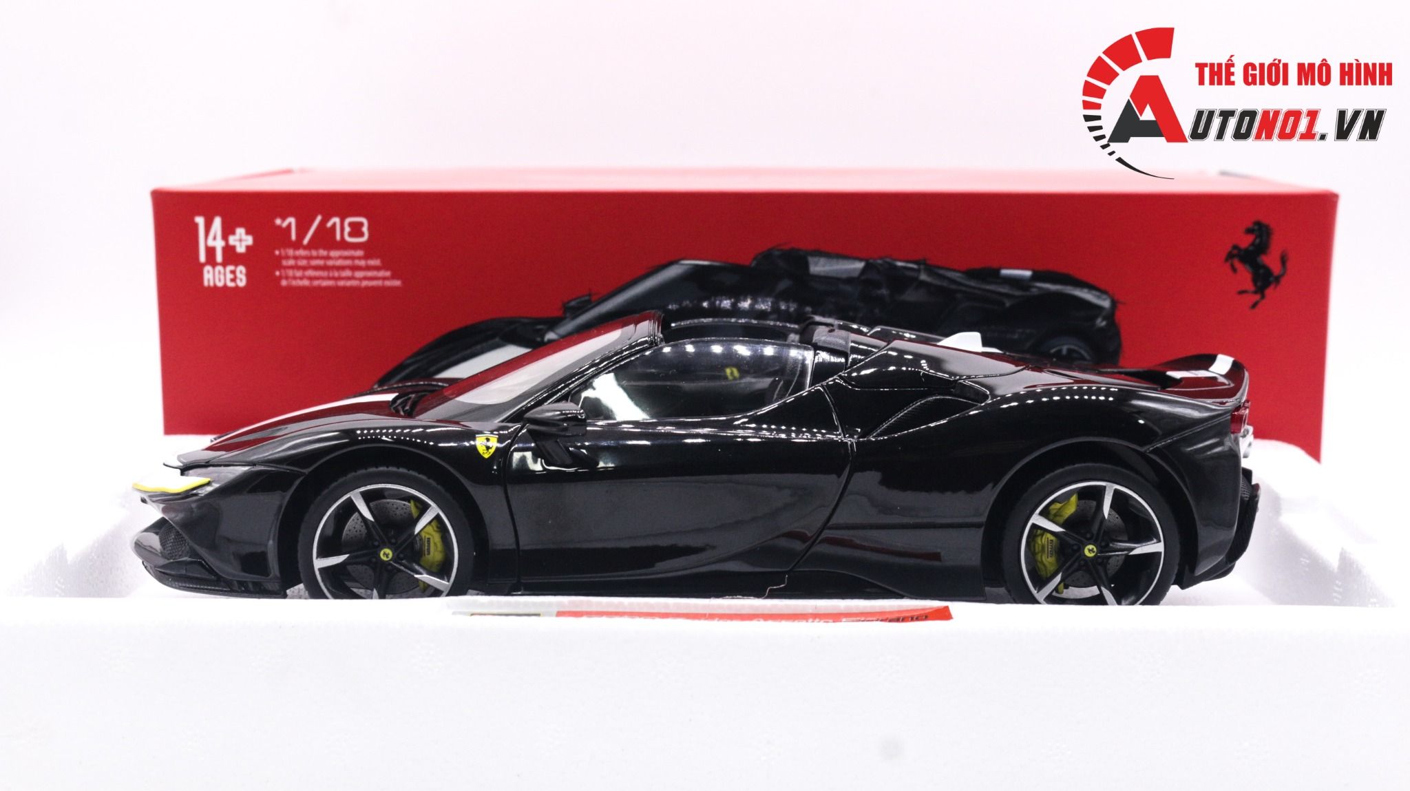  Mô hình xe Ferrari SF90 Spider Assetto Fiorano Signature tỉ lệ 1:18 Bburago OT039 