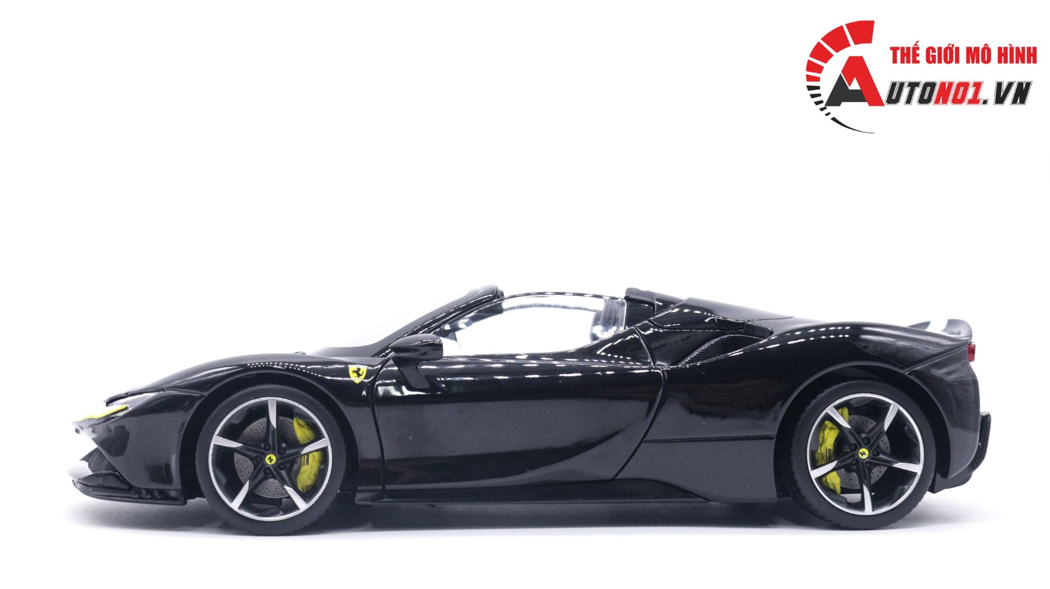  Mô hình xe Ferrari SF90 Spider Assetto Fiorano Signature tỉ lệ 1:18 Bburago OT039 