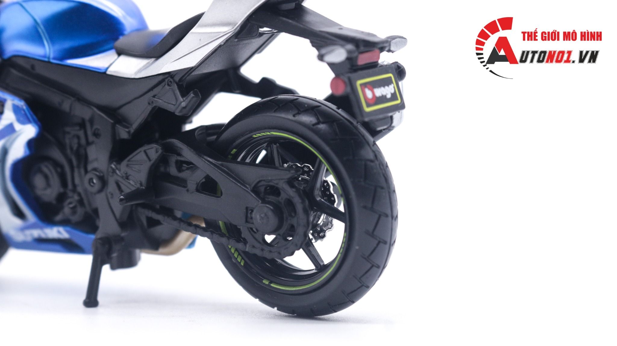  Mô hình xe Suzuki GSX-R1000 tỉ lệ 1:18 Bburago MT009 